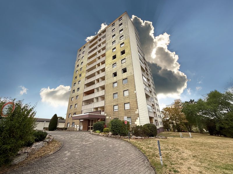 3 ZKB - Göttschied #Balkon #EBK #Personenaufzug